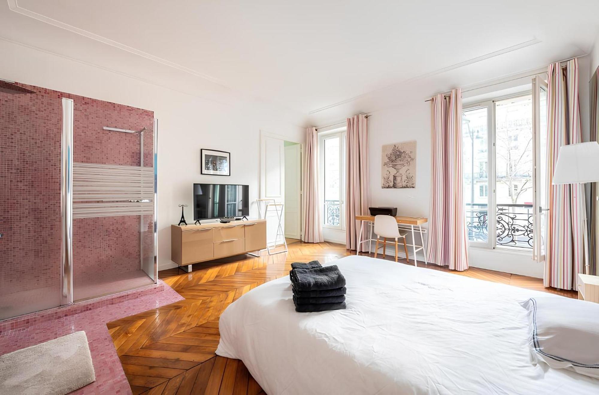 Luxury 2 BR Saint-Honoré París Exterior foto